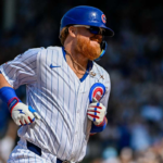 A Cubs jatekosa Justin Turner az elso szezoni walk off homerjat utotte a 17 MLB szezonjaban