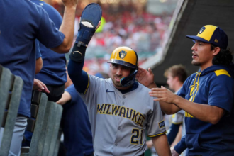 A Milwaukee Brewers franchise rekordot alitott fel a 14 egymast koveto gyozelemevel