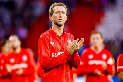 Az FC Twente megerositette Michel Vlap atigazolasat a katari Al Ahlihoz