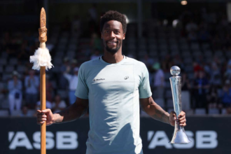 Gael Monfils megerositette hogy visszater Aucklandba jovo januarban hogy megvedje cimet