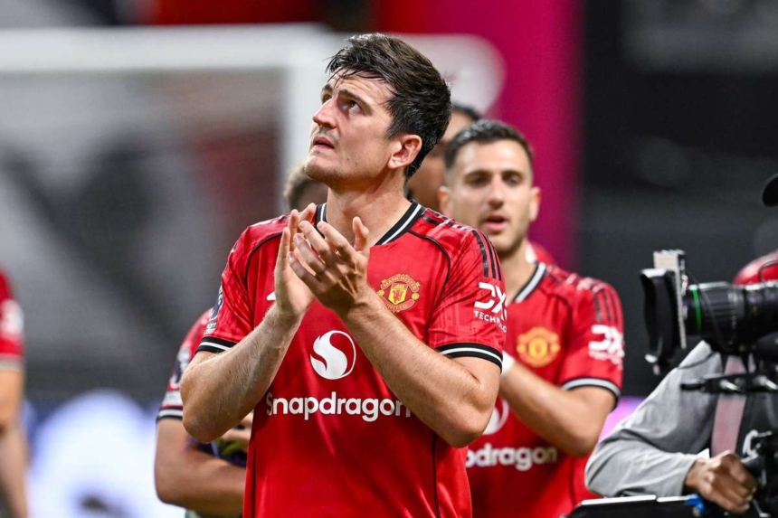 Harry Maguire hajlando maradni a Manchester Unitednal az ajanlatok elutasitasa utan