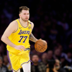 Luka Doncic haromeves szerzodes hosszabbitast ir ala a Los Angeles Lakers szel