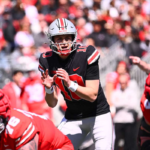 Miert a Ohio State iranyito Julian Sayin tortenelmi kihivasokkal nez szembe elso merkozesen