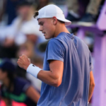 Rune folytatja egyenletes elorehaladasat a tehetetlen francia ellenfele ellen Torontoban