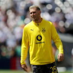 borussia dortmund vedoje niklas sule ket honapot kihagy izomserules miatt