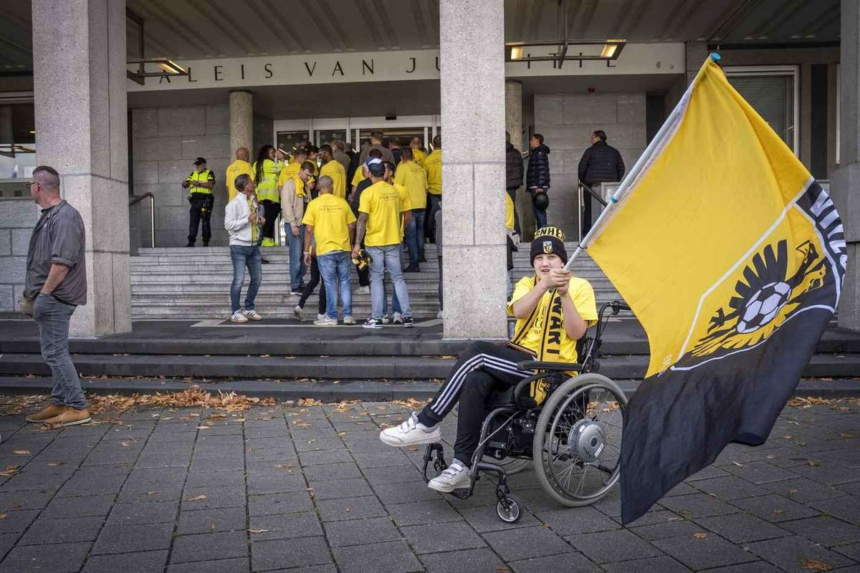 A Vitesse megnyerte a licencmegvonas fellebbezeseit visszater a profi futballba