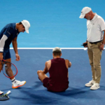 Carlos Alcaraz lekuzdi a serulest legyozi Sebastian Baez t tokioi debutalasan