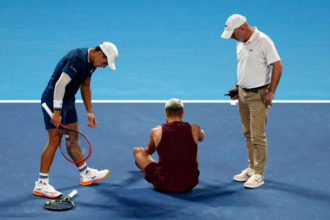 Carlos Alcaraz lekuzdi a serulest legyozi Sebastian Baez t tokioi debutalasan