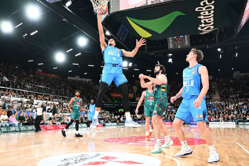 EXKLUZIV Jesse Edwards a Melbourne Unitedtol tobb dupla duplara vagyik