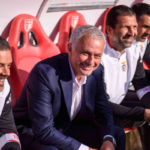 Jose Mourinho unnepel a Benficahoz valo visszateresekor az AVS felett aratott meggyozo gyozelemmel