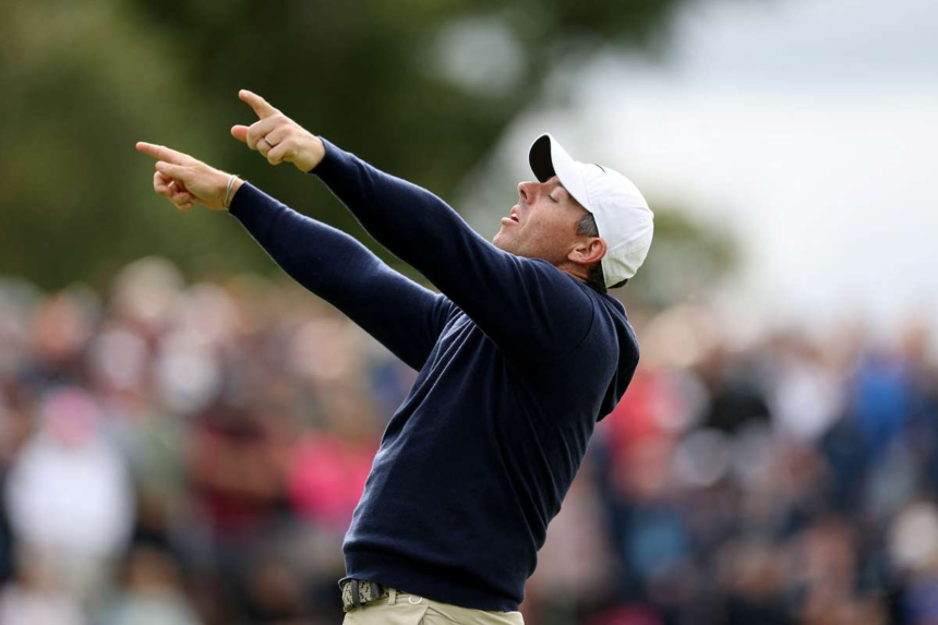 Rory McIlroy kivalo masodik kort fut az Ir Nyilt Bajnoksagon hogy versenyben maradjon