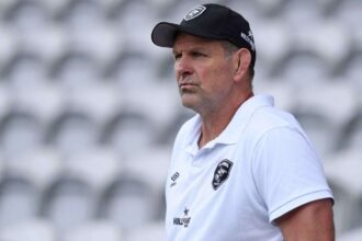 A Cpak megerositette hogy John Plumtree edzo a URC szezon vegen tavozik