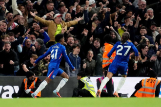 Estevao utolso pillanatos gyoztes golt szerez a Chelseanek mikozben a Liverpool nem tudja visszavenni az elen