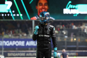 George Russell a Mercedest pole pozicioba juttatta a Szingapuri Nagydijon