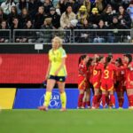 Putellas ragyog ahogy Spanyolorszag siman legyozi Svedorszagot a Noi Nemzetek Ligaja dontojebe