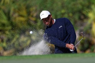 Tiger Woods kiesett a Hero World Challengebol hosszu tavu serulese miatt