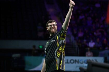 Tim Pusey eltiltva a becenevenek hasznalatatol a Palyazati Darts Vilagbajnoksagon