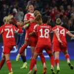 A Bayern visszater az Arsenal ellen mielott a Man Utd legyozi a PSG t a Noi Bajnokok Ligajaban