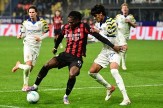 A Parma ketgolos hatranybol pontot rabolt az AC Milantol