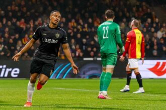 A Stuttgart konnyeden legyozte a Go Ahead Eagles t igy ket Europa Liga gyozelmet arattak ket meccsbol