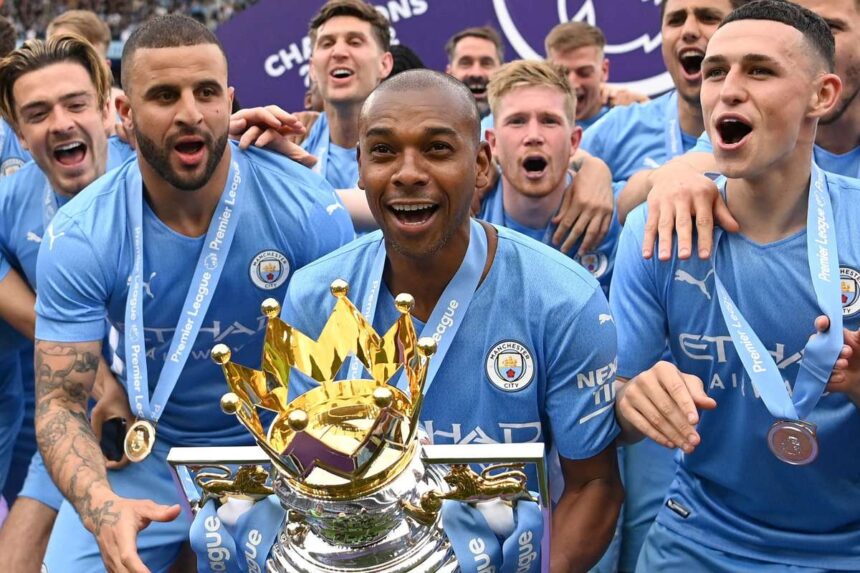 A korabbi Man City sztar Fernandinho bejelentette visszavonulasat