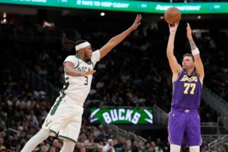 NBA osszefoglalo Luka Doncic 41 pontot dobott a Lakersnek a Bucks felett mertekado gyozelemben