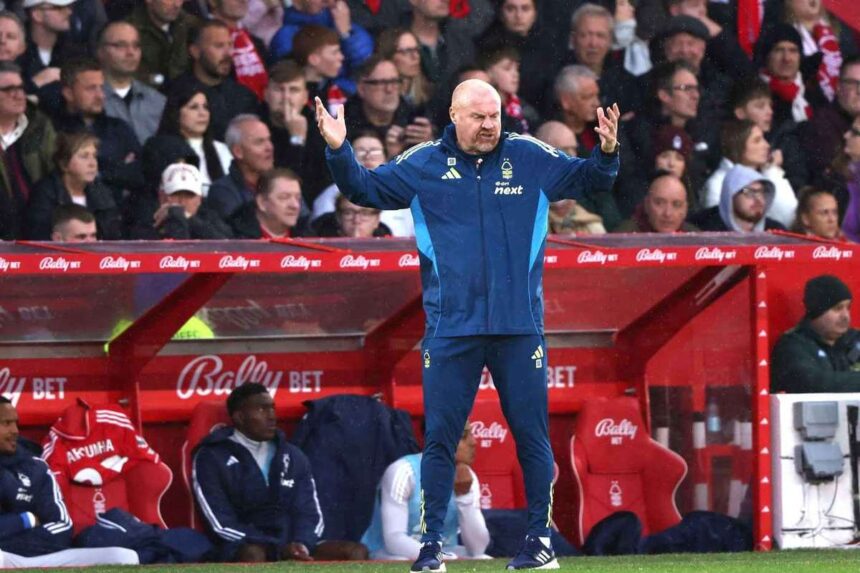 Nagyon gyenge dontes Dyche biralja a jatekvezetoket a Man Utd nyitomeccs elott