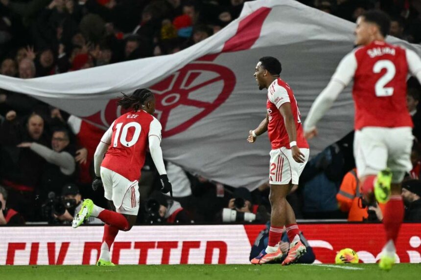 Premier League beszelgetesi pontok Liverpool zuhanasa folytatodik mig az Arsenal cimre erdemes bizonyit