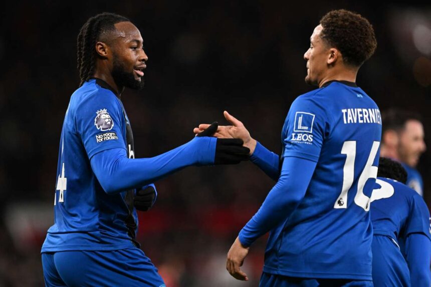A Man Utd haromszor is elvesziti az elonyet igy dontetlent jatszik a Bournemouth ellen egy nyolcgoLos epikus merkozesen
