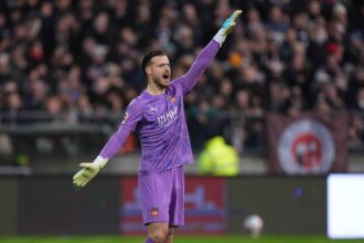 Az Arsenal erdeklodik a Dortmund igeretes kolcsonkapusa Ramaj irant