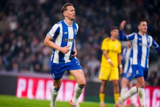 FC Porto Luuk De Jong elulso keresztszalag serulest szenvedett