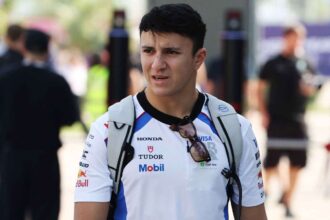 Isack Hadjar Max Verstappen parja lesz a Red Bullnal 2026 ban Lindblad csatlakozik a Racing Bullshoz