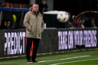 Ron Jans az FC Utrecht vezetoje egy dologot hianyolt a Nottingham Forest ellen 660 milliot