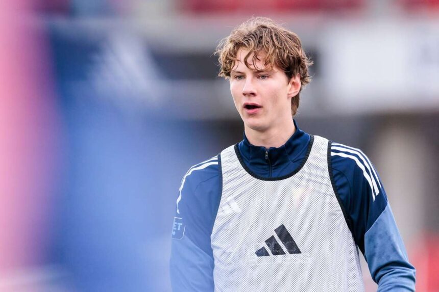 A Birmingham hosszu tavu szerzodest kotott az Allsvenskan golkiralyaval August Priskevel