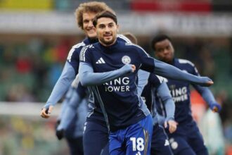 A Feyenoord visszahivta Julian Carranzat a Leicester Citybol ertekesiteni keszul a csatart