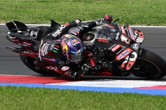 A volt vilagklasszis Martin kihagyja az eloszezonos tesztelest a mutetek utani felepules erdekeben