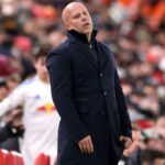 Arne Slot azt mondja hogy a Liverpoolnak hianyoztak a kulonleges pillanatok a Leeds dontetlennel
