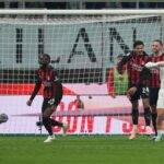 Az AC Milan pontot mentett a Genoa pedig 99 percben tizenegyest hibazott miutan Leao keson egyenlitett