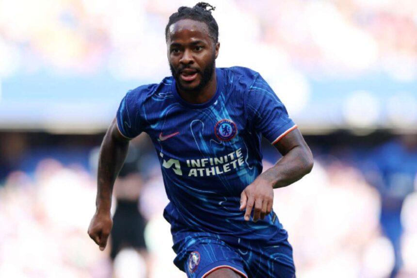 Az angol valogatott jatekos hajlando lemondani a fizetesenek a tavozasat hogy kenszeritse a tavozasat