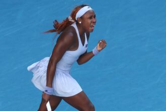 Coco Gauff lassu kezdes utan felepul es bejut az Australian Open negyedik fordulojaba
