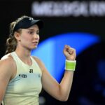 Elena Rybakina atveszel egy nehezseget es legyozi Jessica Pegulat igy bejut az Australian Open dontojebe