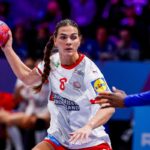 Helena Elver korhazba kerult Gyor attol tart hogy a dan iranito sulyos serulest szenvedett