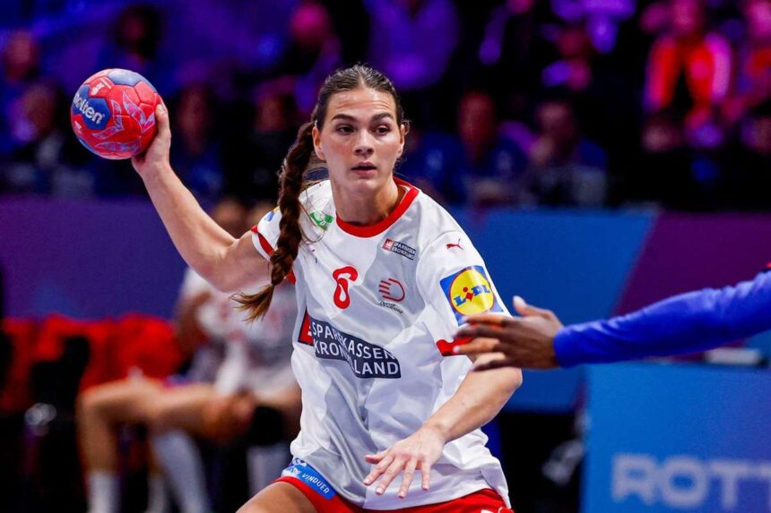 Helena Elver korhazba kerult Gyor attol tart hogy a dan iranito sulyos serulest szenvedett