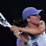 Iga Swiatek tulelik Kalinskaya rohamait az Ausztral Open en