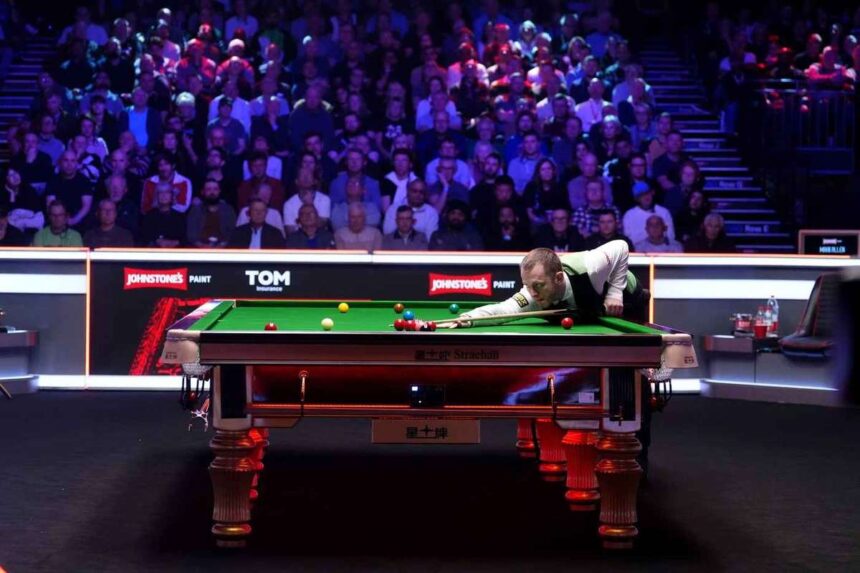 Mark Allen a Masters negyed dontojebe jutott etelmergezes ellenere Zhao is tovabbjutott
