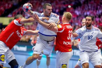 Portugalorszg megdobbento gyozelmet aratott a dan eb eseleysek ellen hogy elne mits a hazai kozonseget