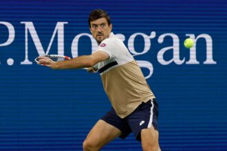 Sebastian Ofner elvesziti az Australian Open selejtezot miutan korai unneplesbe kezdett