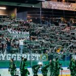 Sved Jegkorong A Farjestad uj vezetoedzojenek valasztotta Cam Abbottt miutan Jorgen Jonssont elbocsatottak