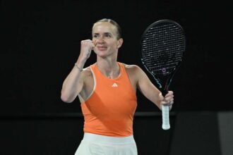 Svitolina kevesebb mint egy ora alatt megsemmisiti Gauff t ezzel bejut a legjobb negy koze