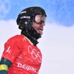 AUSZTRAL SNOWBOARDOS BOLTON HELIKOPTERREL KERULT KORHAZBA TOROTT NYAKKAL